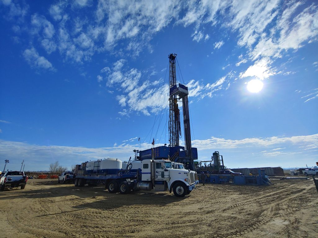 Drake Drilling rig, Twin Peaks #1W, November 2025